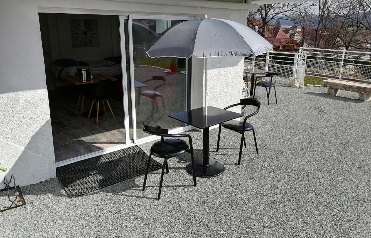 Best Price #2 "L'Atelier" X5 People Orchamps-Vennes Exterior photo